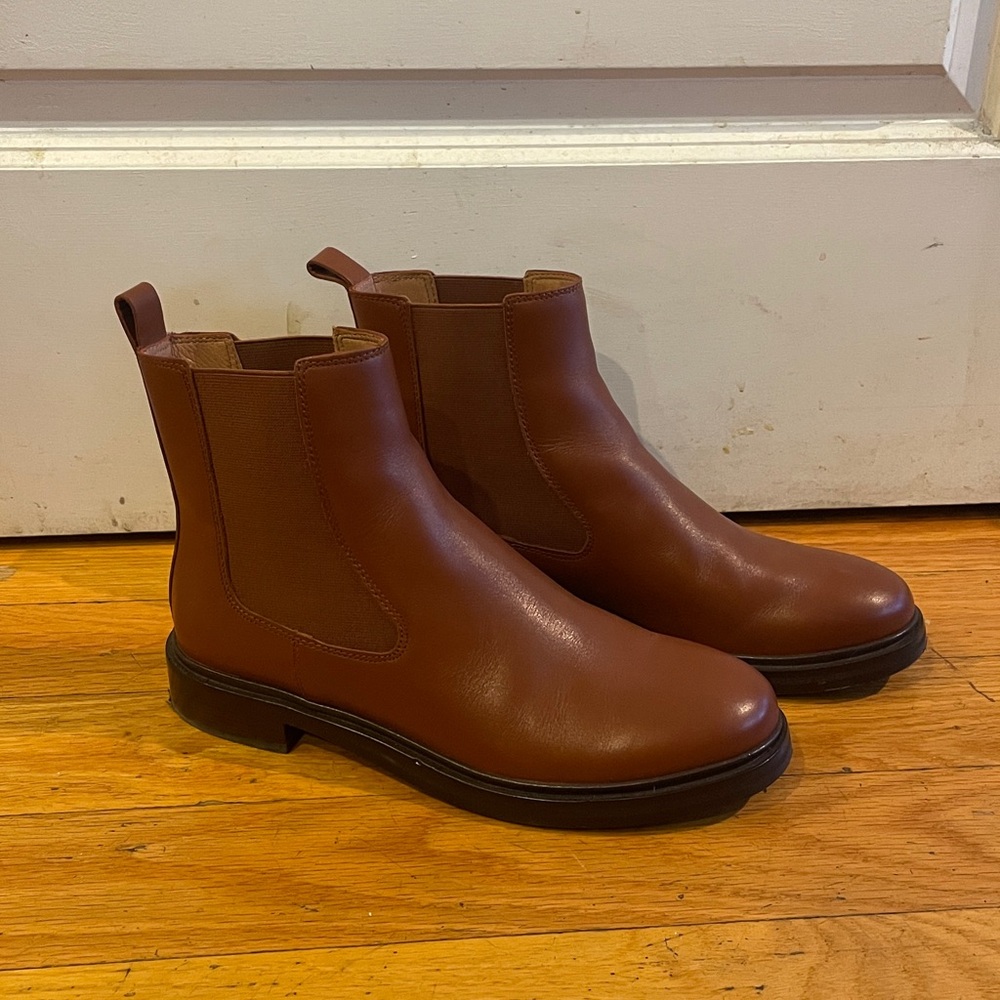 Madewell The Benning Chelsea Boots Size 9